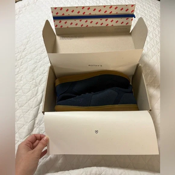 Rothy's Men's RS01 Deep Blue/Navy Casual Sneakers NEW - Picture 4 of 10